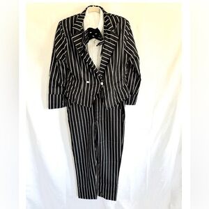 🎃The Nigthmare Before Christmas Black and White Striped Suit Set🔥
